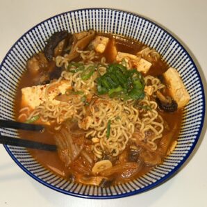 Kimchi Jjigae Instant Ramen