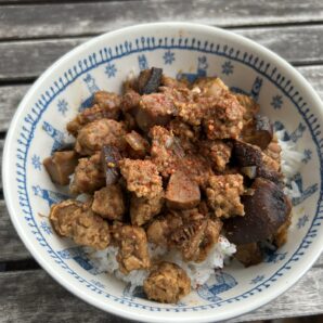 Taiwanese Braised Tempeh